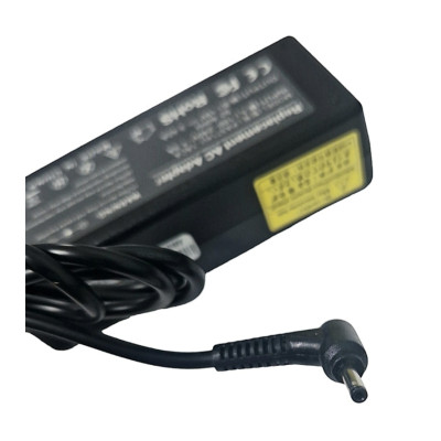 Блок живлення для ноутбука Asus 19V/3.42A (3.0 * 1.1) без мережевого кабелю Блок живлення для ноутбука Asus 19V/3.42A (3.0 * 1.1) без мережевого кабелю