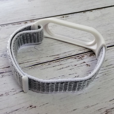 Ремінець тканинний для Mi Band 3/ Mi Band 4/ Mi Band 5/ Mi Band 6- білий Ремінець тканинний для Mi Band 3/ Mi Band 4/ Mi Band 5/ Mi Band 6- білий