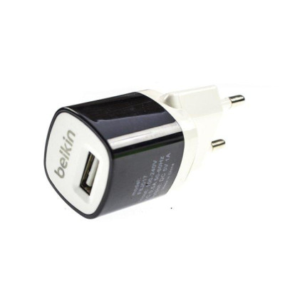Мережевий зарядний пристрій (High quality) Belkin + USB кабель iPhone 5/6 (1A)- чорний Мережевий зарядний пристрій (High quality) Belkin + USB кабель iPhone 5/6 (1A)- чорний
