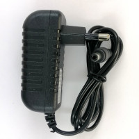 Мережевий зарядний пристрій 5V/2A (5.5 * 2.5mm) Мережевий зарядний пристрій 5V/2A (5.5 * 2.5mm)