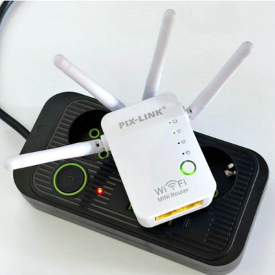 Посилювач сигналу Wi-Fi PIX-LINK WR16Q Посилювач сигналу Wi-Fi PIX-LINK WR16Q