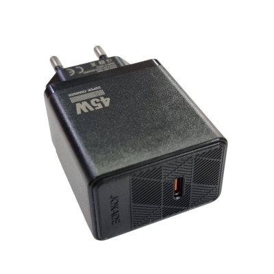 Мережевий зарядний пристрій Jokade JB091 KANGNA PD45W (USB-C)- чорний Мережевий зарядний пристрій Jokade JB091 KANGNA PD45W (USB-C)- чорний