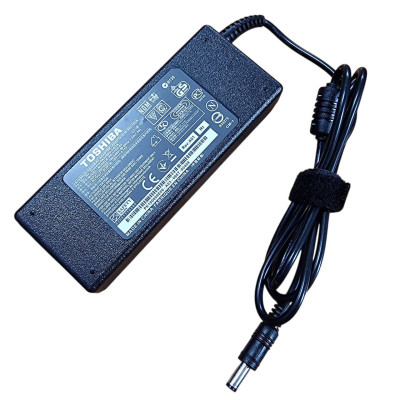 Блок живлення для ноутбука Toshiba 19V/4.74A (5.5*2.5) без мережевого кабелю Блок живлення для ноутбука Toshiba 19V/4.74A (5.5*2.5) без мережевого кабелю