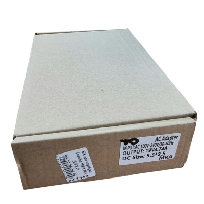 Блок живлення для ноутбука Toshiba 19V/4.74A (5.5*2.5) без мережевого кабелю