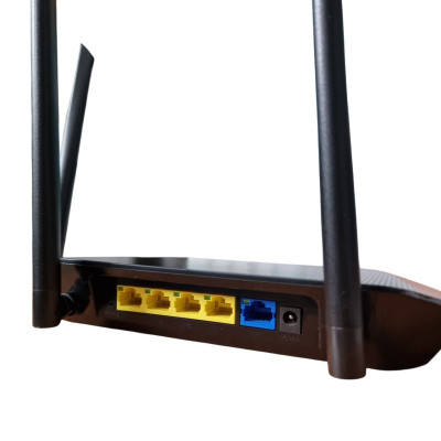 Wi-Fi роутер XL-B450L 1200M Wi-Fi роутер XL-B450L 1200M