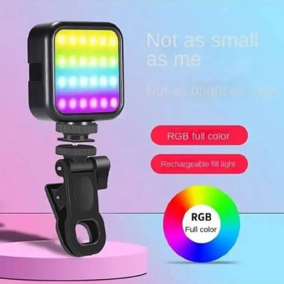Відеосвітло LED портативний Mini RGB AY-83 для студійної зйомки Відеосвітло LED портативний Mini RGB AY-83 для студійної зйомки