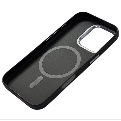 Накладка Carbon Magentic Magnetic nanofiber для iPhone 16 Pro- чорний