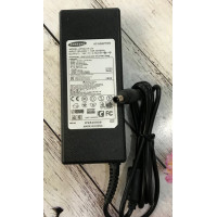Блок живлення для ноутбука Samsung 19V/4.74A 90W (5.5*3.0 Б) без мережевого кабелю Блок живлення для ноутбука Samsung 19V/4.74A 90W (5.5*3.0 Б) без мережевого кабелю