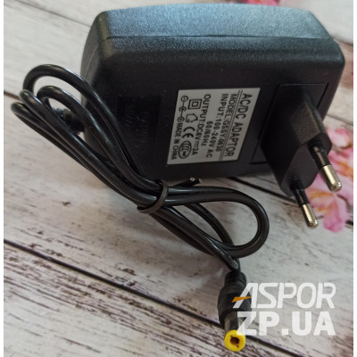 Мережевий зарядний пристрій 6V/3A (5.5 * 2.5mm) Мережевий зарядний пристрій 6V/3A (5.5 * 2.5mm)