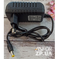 Мережевий зарядний пристрій 5V/1A (5.5 * 2.5mm) Мережевий зарядний пристрій 5V/1A (5.5 * 2.5mm)